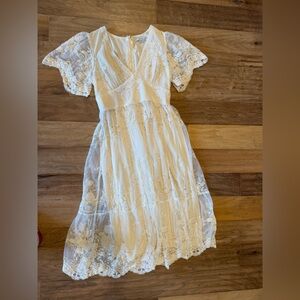 Baltic Born Cream Lace Detail midi Dress Large